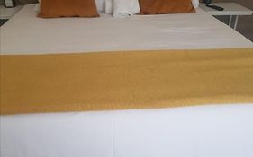 Riverside Guesthouse